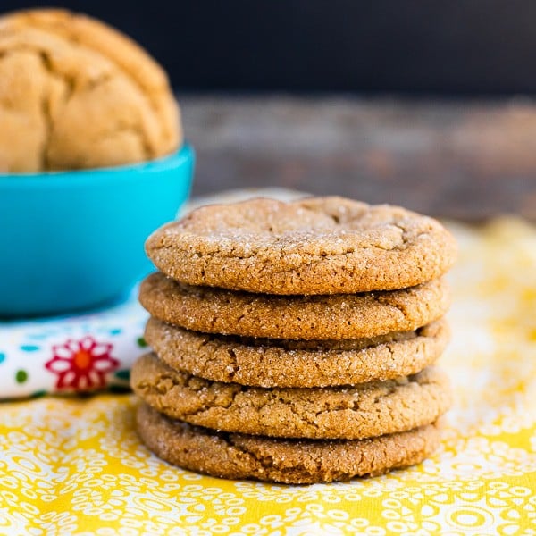 Looking for easy Christmas cookie recipes to bake this holiday season? These festive cookie ideas are perfect for gifting, parties, and family traditions.