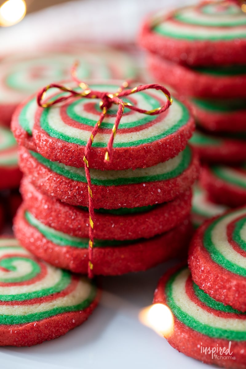 Looking for easy Christmas cookie recipes to bake this holiday season? These festive cookie ideas are perfect for gifting, parties, and family traditions.