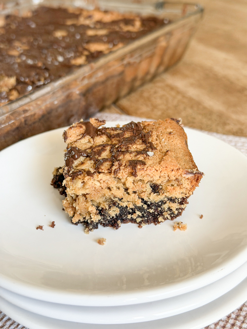 Layered Peanut Butter Brownie Bars with Oatmeal and Chocolate