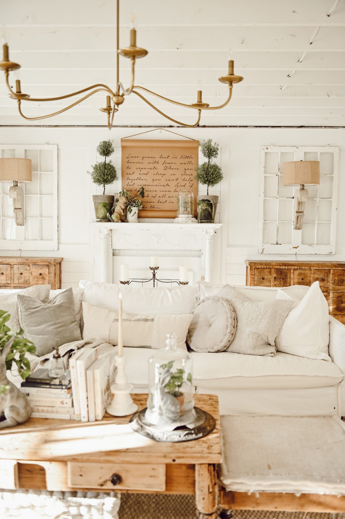 Spring mantel decor ideas to refresh your home for the season. Simple, budget-friendly styling tips to create a light, fresh look with what you already have.