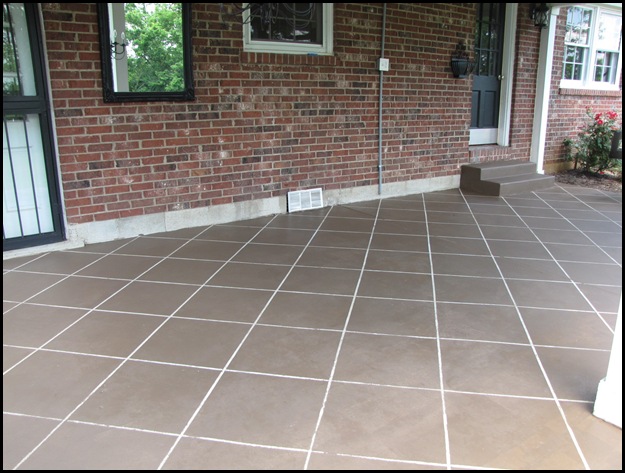 Looking for concrete patio makeovers? Get inspired with budget-friendly ideas to transform any concrete patio into a beautiful outdoor area.