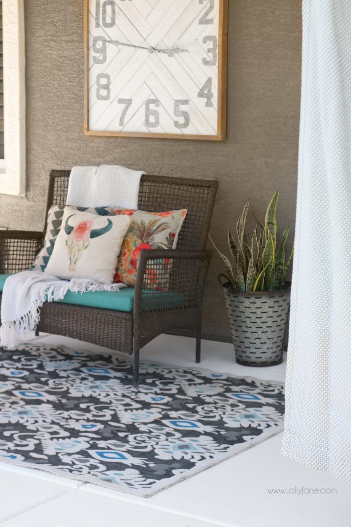 Looking for concrete patio makeovers? Get inspired with budget-friendly ideas to transform any concrete patio into a beautiful outdoor area.