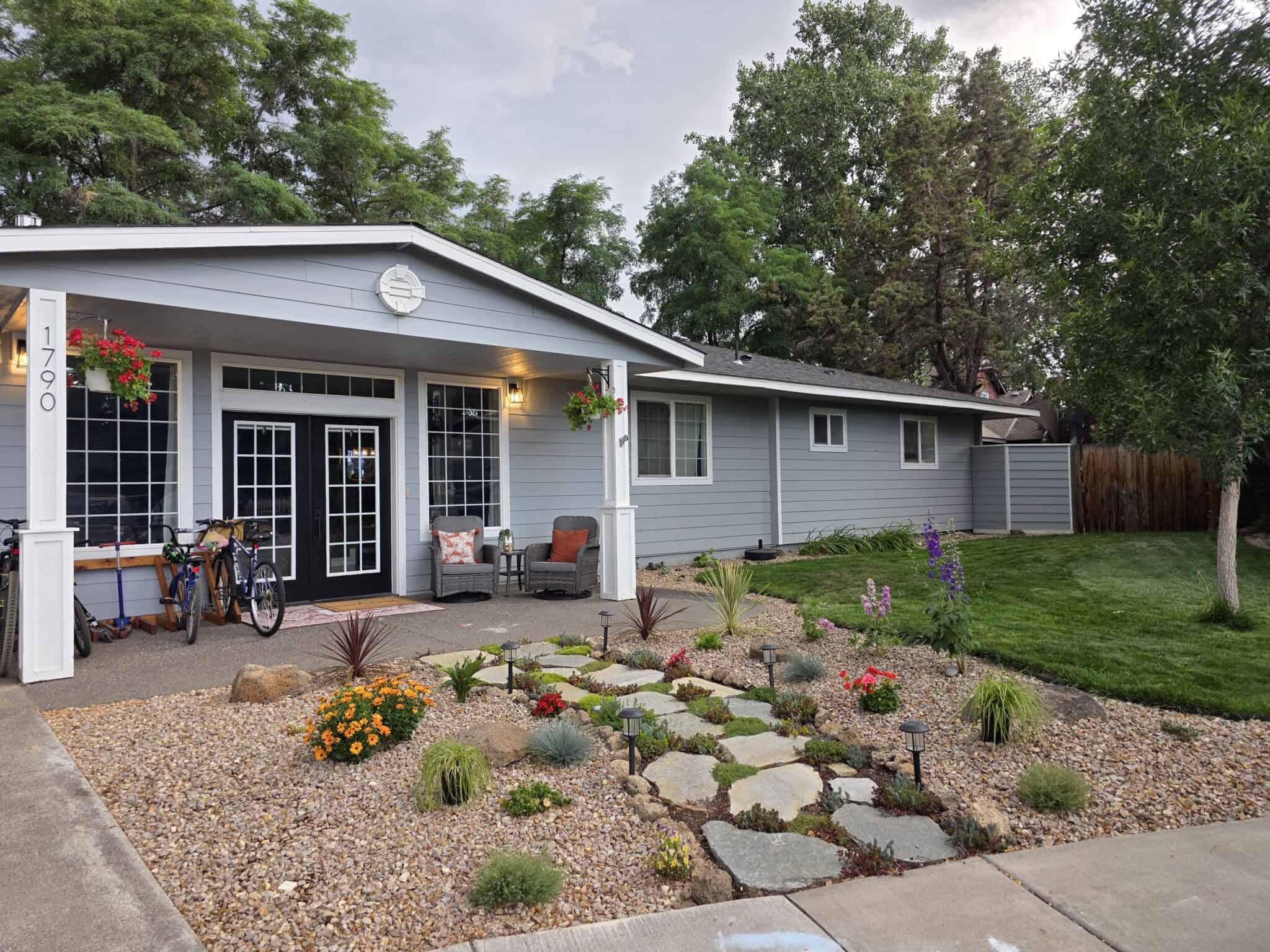 Looking for simple flower bed ideas? Discover creative, budget-friendly ways to design beautiful flower beds that add charm and curb appeal to any home.
