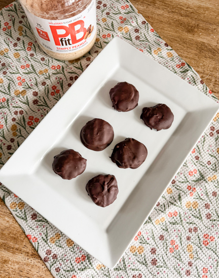 Make this Healthier Peanut Butter Cup Recipe for an easy, lower-sugar treat with creamy filling and chocolate layers perfect for sweet cravings.