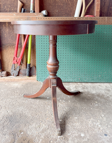 Learn how to complete a vintage table makeover with this easy tutorial. Black paint, simple prep, and easy instructions create a modern, timeless finish.