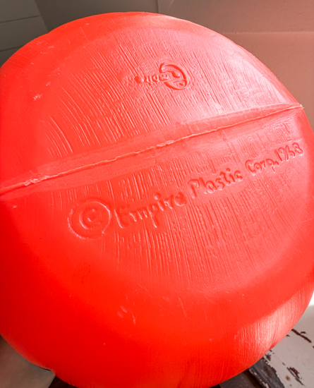 Vintage plastic pumpkin buckets are one of my favorite Halloween thrift finds. Learn how to identify them, where to find them, and how to decorate with them.